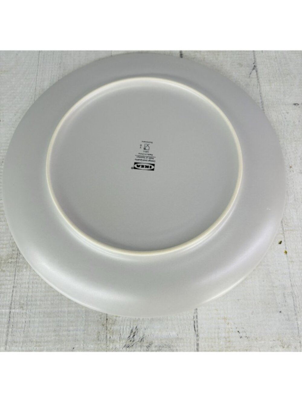 Ikea of Sweden 12011 Solid Gray Matte Round Stoneware 10.25" Dinner Plates Set 2 - Picture 5 of 14